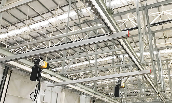 Lightweight aluminum rail crane system
