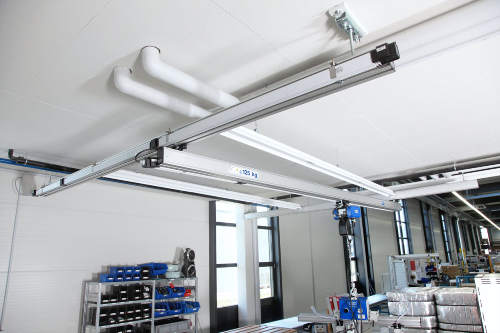 Aluminum rail workstation bridge crane